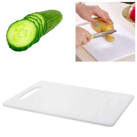 Plastic Kitchen Chopping Board White Medium 20 x 33 cm 0450 A (Parcel Rate)